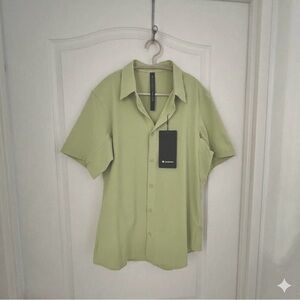 Lululemon Airing Easy Short Sleeve Shirt Sz S NWT